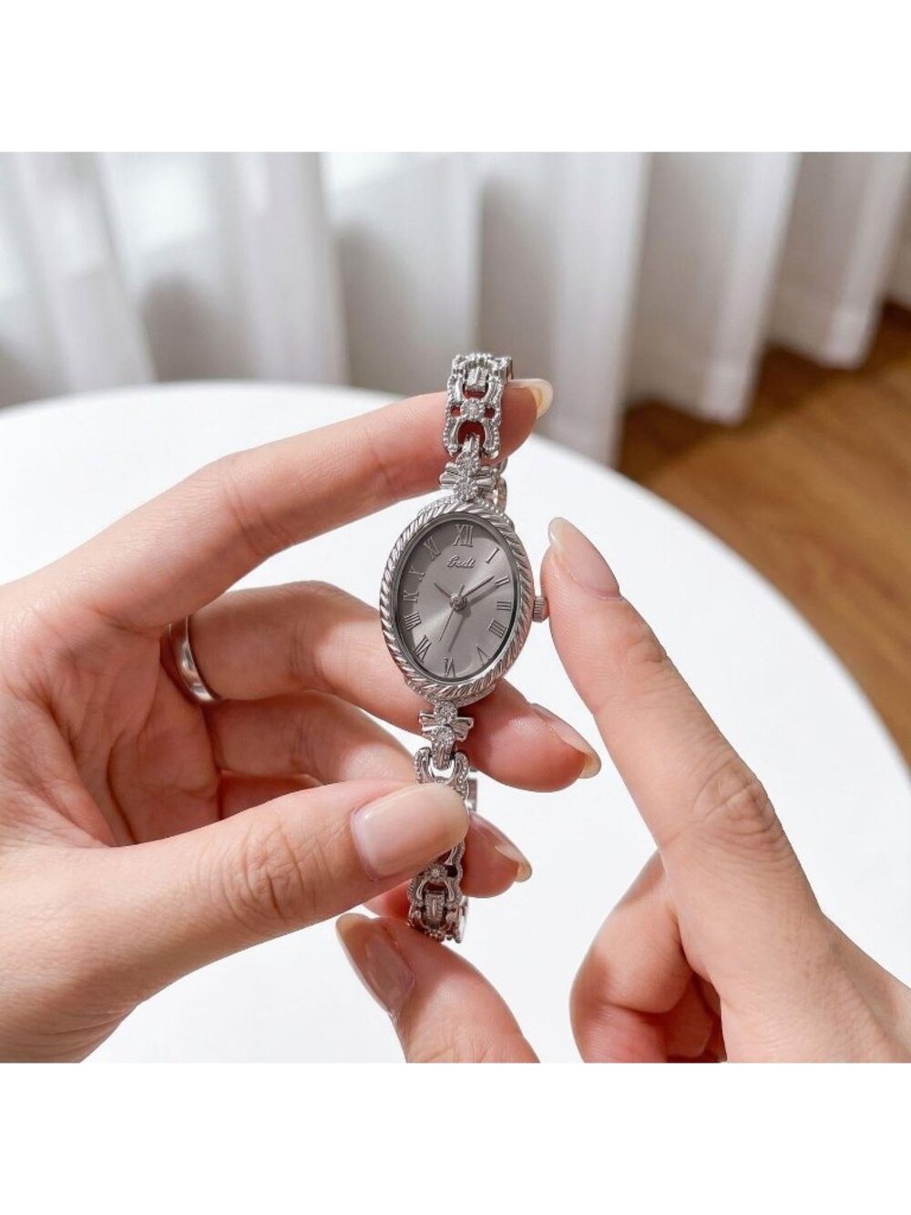 Women's Silver Grey Analog Quartz Alloy Steel Oval Roman Numeral Bracelet Watch - Picture 6 of 6
